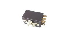 Interruptor de intermitentes de emergencia OEM 61311365609 para BMW E21, E28, E23, E12, E24, E26... y más. Original BMW.