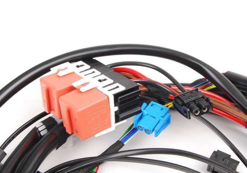 OEM hydraulic pump wiring 54377191362 for BMW E93 318i, 320d, 320i {all compatible models}. Original BMW.