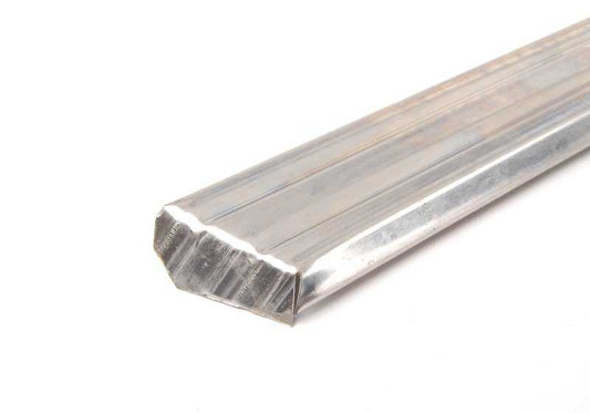 Moldura decorativa izquierda OEM 51131803359 para BMW E30. Original BMW.