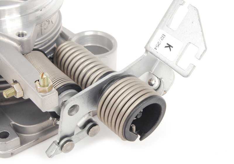 Cuerpo de mariposa OEM 13541747763 para BMW E34, E32, E38. Original BMW.
