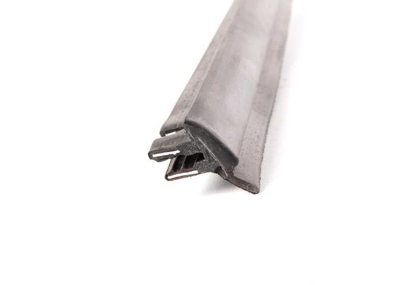 Cubierta pozo exterior izquierda OEM 51328227625 para BMW Serie 3 E46 (1998-2006). Original BMW.