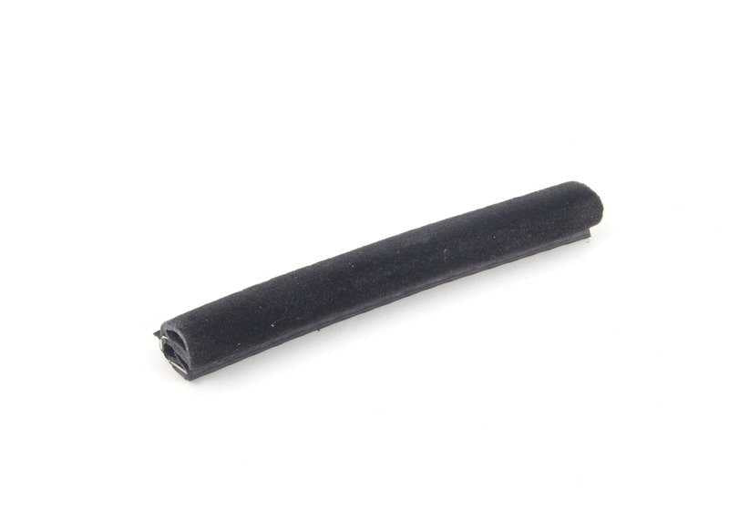 OMS Protetor de música OEM 51321920825 para a série BMW 5 E28 (modelos feitos entre 1981 e 1987). Peça original da BMW.