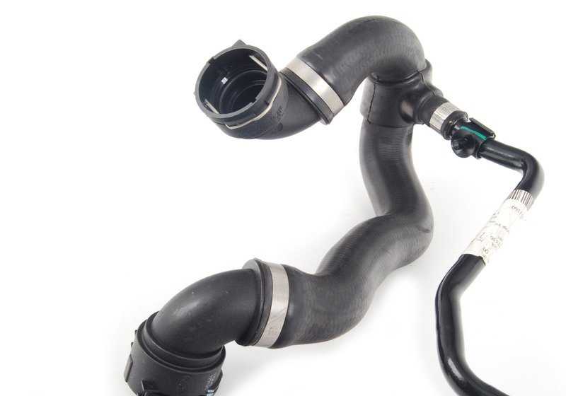 Manguera inferior de radiador al termostato OEM 17127602294 para BMW E82, E92, E93, 135i y 335is con motor N54. Original BMW.