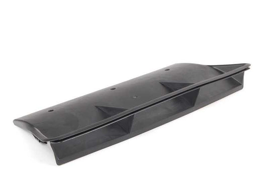 Diffuseur arrière OEM 51127026169 pour BMW X5 E53. Compatible avec tous les modèles BMW X5 E53. Pièce BMW originale. Idéal pour remplacer le diffuseur endommagé ou usé du pare-chocs arrière.