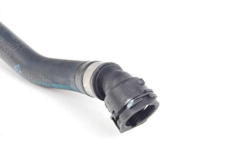 Manguera de refrigerante OEM 17127596841 para BMW F20, F21, F22, F23, F30, F31, F32, F33, F34, F36. Compatible con versiones 125i con motor N20. Original BMW.