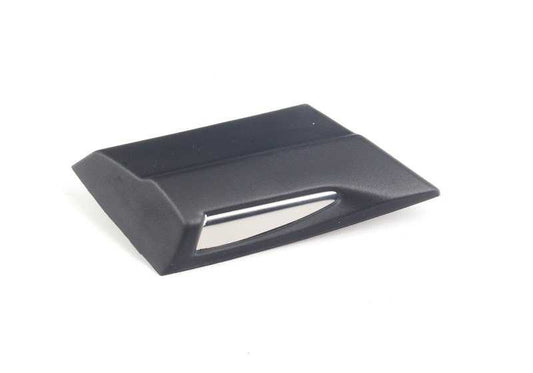 Moulage de la paroi arrière droite pour la série BMW 7 E32 (OEM 51131908688). BMW d'origine