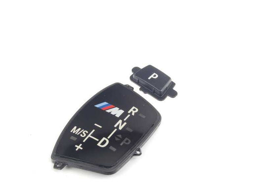Embellecedor palanca cambio carbono M Performance OEM 61312250699 para BMW F07, F10, F11, F01, F02, F04 con cambio automático. Mejora estética interior con logo M. Original BMW.