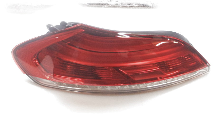 Piloto trasero izquierdo OEM 63217191775 para BMW Z4 E89 (sDrive18i, sDrive20i, sDrive23i). Compatible con modelos de 2009 a 2016. Repuesto original BMW.
