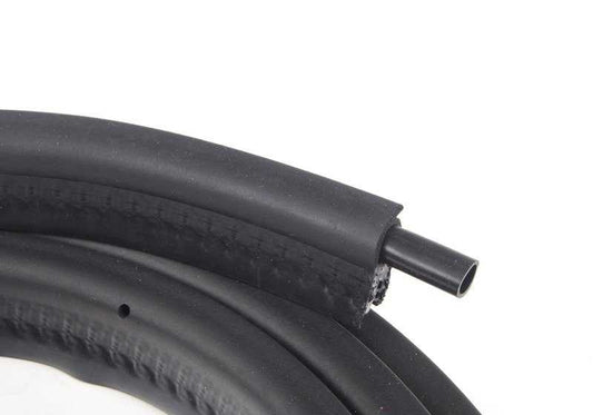 Tailgate seal for BMW 3 Series E36 (OEM 51718132675). Original BMW.