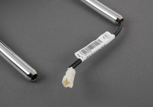 Reposacabezas en polipiel negro OEM 52107211771 para BMW E90, E91, E92. Compatible con modelos 316d, 316i (varios tipos de motor y transmisión). Pieza original BMW.