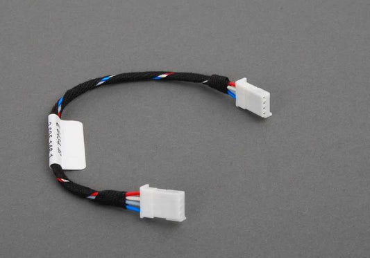 Cable de conexión para volante OEM 61102695146 para BMW E39 y E38. Compatible con volantes M Sport multifunción. Original BMW.