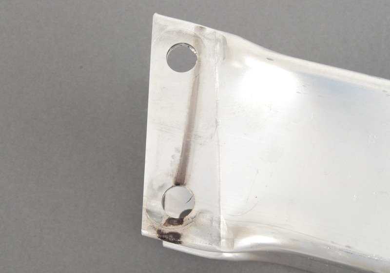 Elemento de deformación derecho OEM 51647274660 para BMW F25, F26. Pieza original BMW diseñada para absorber impactos en la parte delantera del vehículo. Original BMW.