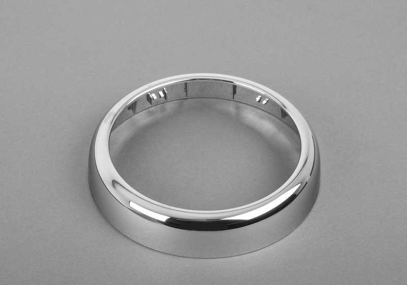 Anillo embellecedor cromado para fuelle de cambio OEM 51167131186 para MINI R50, R52, R53 (2000–2006). Original MINI.