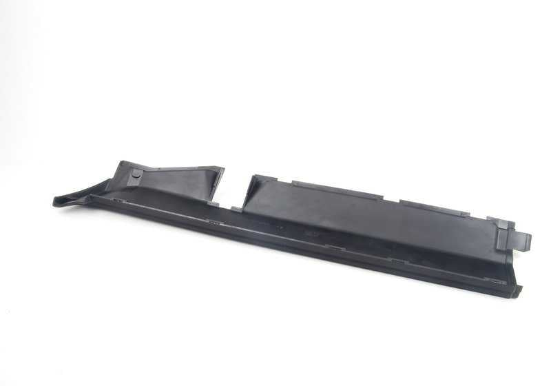 Tapa lateral derecha OEM 51711948276 para BMW Serie 7 E32. Pieza original BMW. Ideal para reparar molduras o embellecedores laterales sin complicaciones.