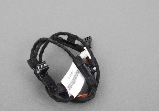 B-pillar interior light for BMW 3 Series F30, F31, F35 (OEM 61319242163). Genuine BMW.