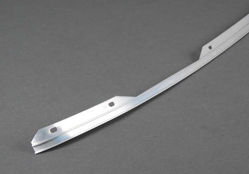 Moldura superior OEM 51718233413 para BMW E46. Original BMW.
