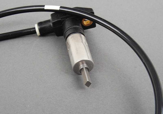 Sensor de ABS OEM 34521154044 para BMW E28. Sensor original de velocidad de rueda del sistema de frenos ABS. Recambio original BMW.