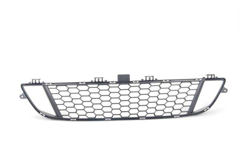 Rejilla central del parachoques delantero OEM 51118055434 para BMW F22 y F23. Original BMW.