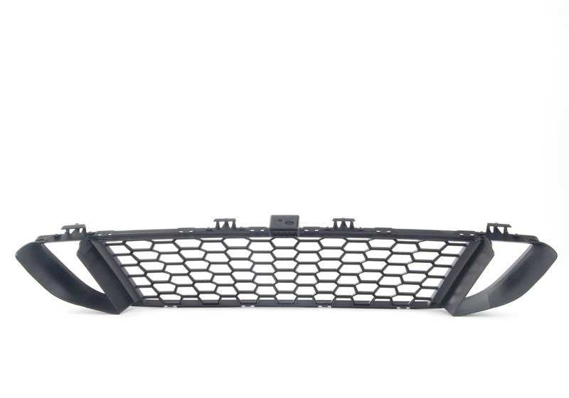 Rejilla central del parachoques delantero OEM 51118055434 para BMW F22 y F23. Original BMW.