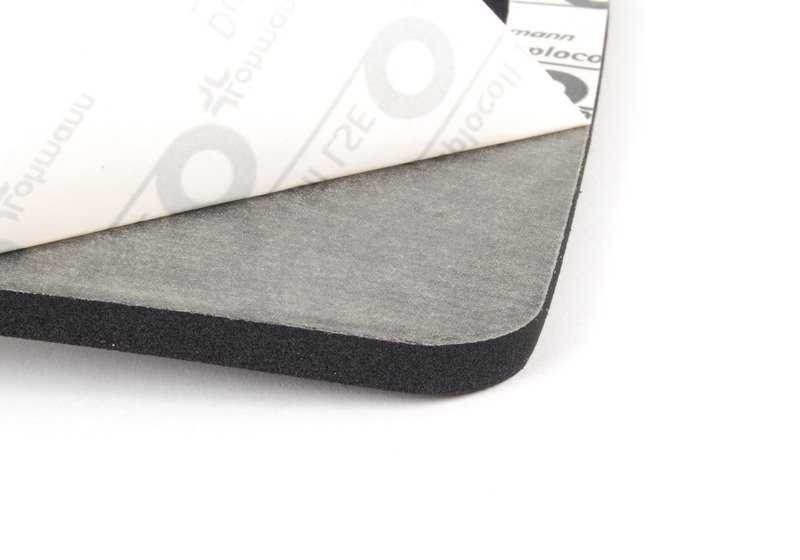 Placa piloto traseira esquerda OEM 63216937469 para BMW E90. Compatível com modelos 316i, 318D, 320d, entre outros da série BMW 3 E90. Substituição original da BMW.