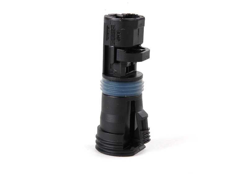 Black Electric Connector 2 Poles OEM 61131393742 for BMW E53 (x5 3.0d, 3.0i) models between 2001 and 2006. Original BMW piece.