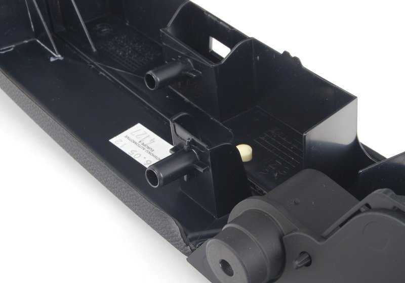 Reposabrazos puerta delantera izquierda OEM 51417239655 para BMW E90N, E91N. Color negro. Pieza original BMW.