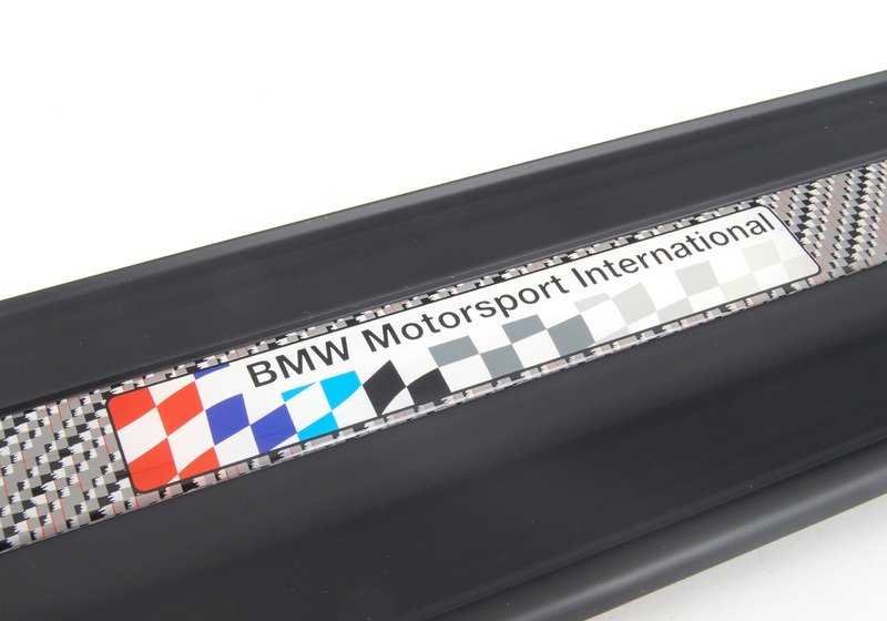 Moldura frontal OEM 51472268574 para BMW E36. Original BMW.