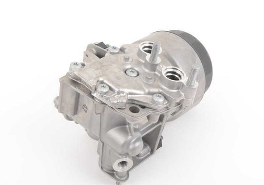 Filtro de aceite con conexión para radiador de aceite OEM 11427837710 para BMW E60 M5, E61 M5, E63 M6, E64 M6. Compatible con motor S85. Solo modelos con cambio manual y tracción trasera. Original BMW.