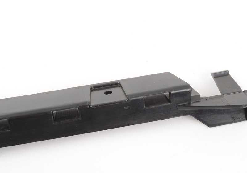 Soporte lateral derecho OEM 51777118160 para BMW E81, E82, E87, E88. Compatible con versiones 116d, 116i (N43, N45, N47). Pieza original BMW.