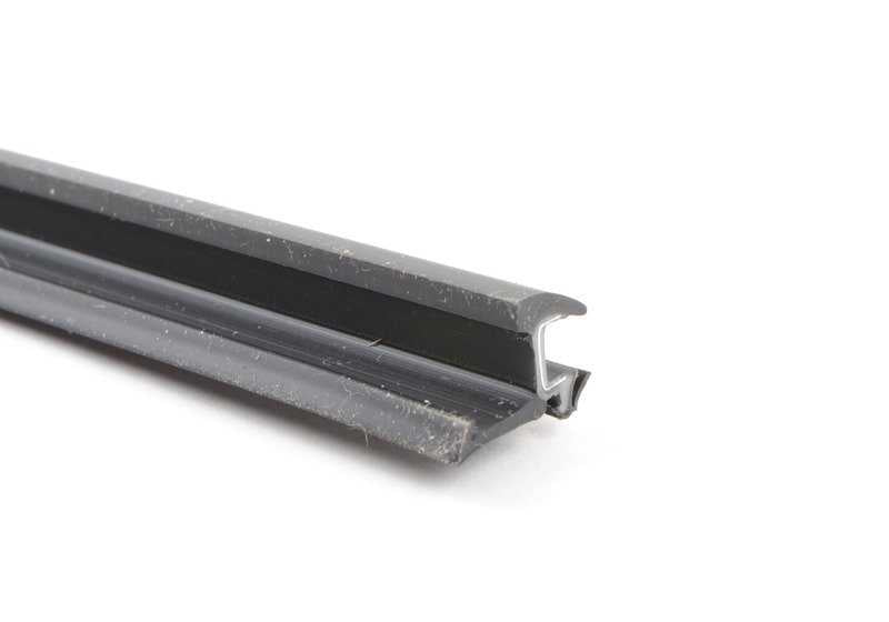 Cubierta superior del parabrisas OEM 51317058224 para BMW E81, E82, E87, E88. Pieza original BMW.