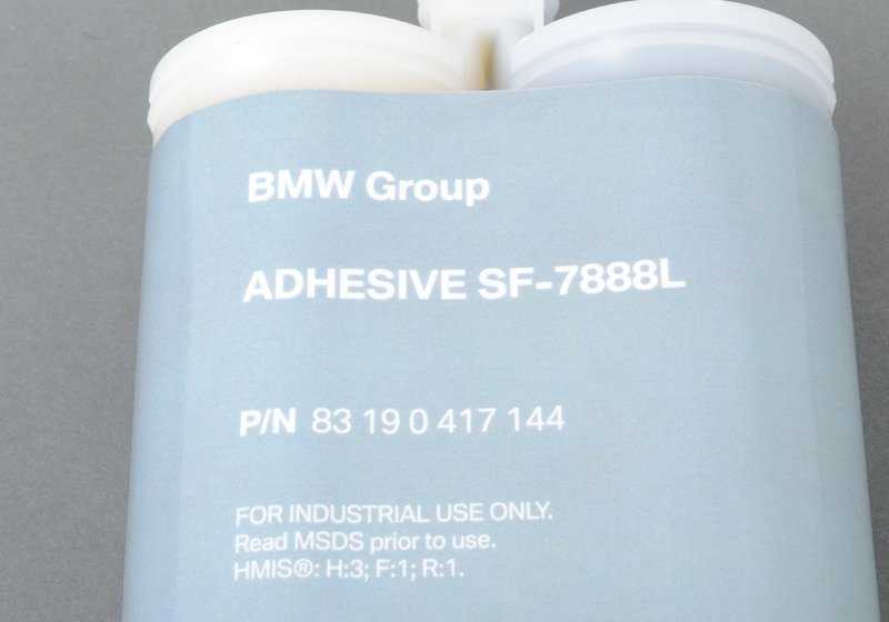 Adhesivo carrocería BMW K3 2x300ml OEM 83190417144 para BMW F87, E92, F80, G20, G80, F82, F06, F13, F93, G16. Ideal para reparaciones estructurales. Original BMW.
