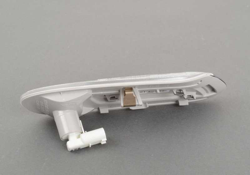 Intermitente lateral blanco izquierdo OEM 63137298351 para MINI F55, F56, F57. Original MINI.