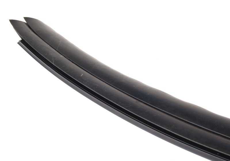 Cubierta inferior para BMW E36 (OEM 51318146233). Original BMW