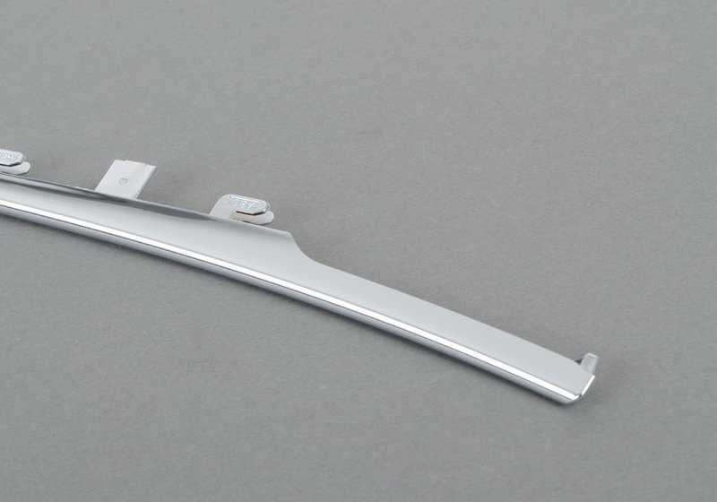Moldura decorativa lateral delantera derecha OEM 51137009248 para BMW E63 y E64. Original BMW.