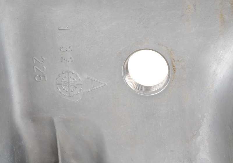 Tapa de diferencial trasero OEM 33111210664 para BMW E28 y E24. Pieza original BMW.