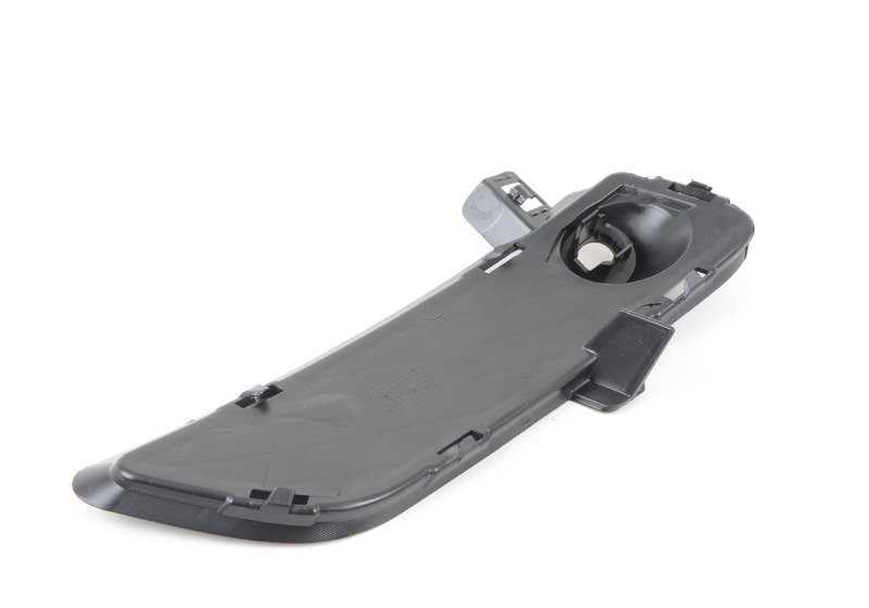 Rejilla delantera derecha cerrada con sensor PDC OEM 51117249596 para BMW F25. Original BMW.