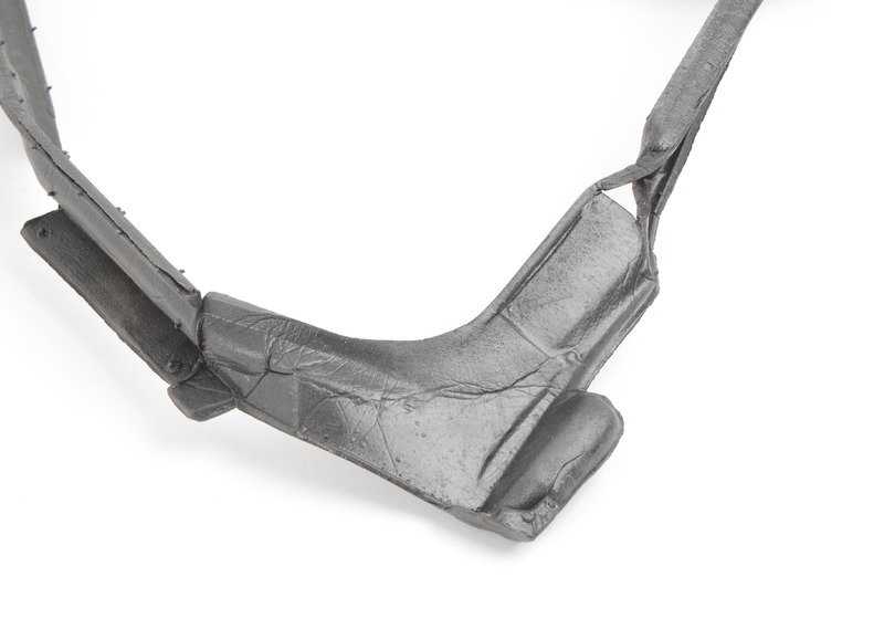 Junta de puerta trasera izquierda OEM 51348207185 para BMW E39 520d, 520i (todos los modelos mencionados). Original BMW.