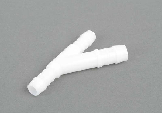 Conector de reparto OEM 16121115537 para BMW E21 {315, 316, 318}. Original BMW.