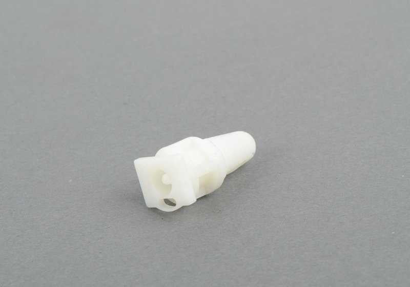 Clip sujeción molduras OEM 51478108210 para BMW E31. Pieza original BMW.