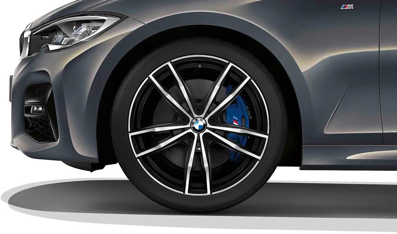 Juego de llantas completas M Doble Radio 791 de 19" con neumáticos Pirelli para BMW G42, G20, G20N, G21, G21N, G28, G28N, G22, G22N, G23, G23N. OEM 36115A4FFB9. Original BMW.