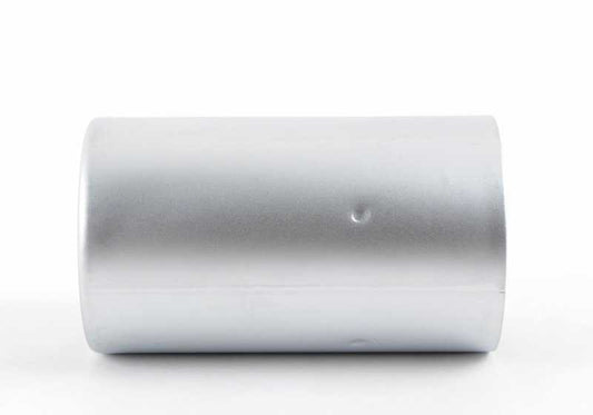 Embellecedor de escape aluminio mate OEM 18307610638 para BMW F20 125d y 125i (todos los motores y transmisiones). Da un toque deportivo y elegante. Pieza original BMW.