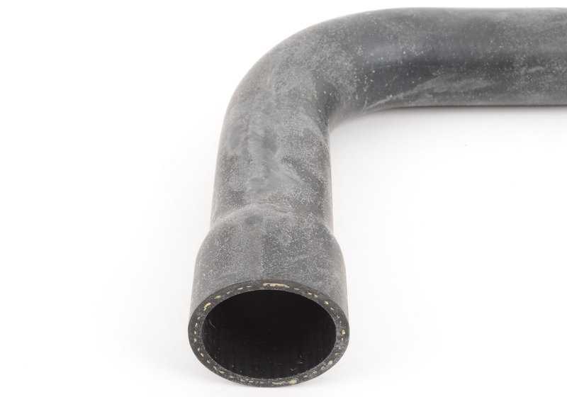 OEM water hose 11531709050 for BMW E30 316I {AB11, AB12, AB18, AB21, AB22, AC11, AC12, AC18, AC21, AC22}. Original BMW.