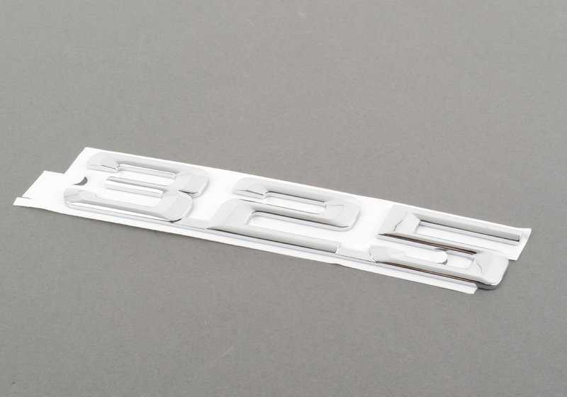 Emblema OEM 51141960225 para BMW E36. Original BMW.