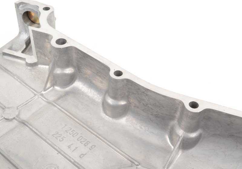 Tapa de la caja de distribución inferior OEM 11141306856 para BMW E28 M5, E24 M635CSI... y más. Original BMW.
