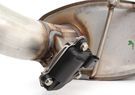 Heck -Schalldämpfer mit Abgasventil für BMW x5 F15, x6 F16 (OEM 18308648380). Original BMW