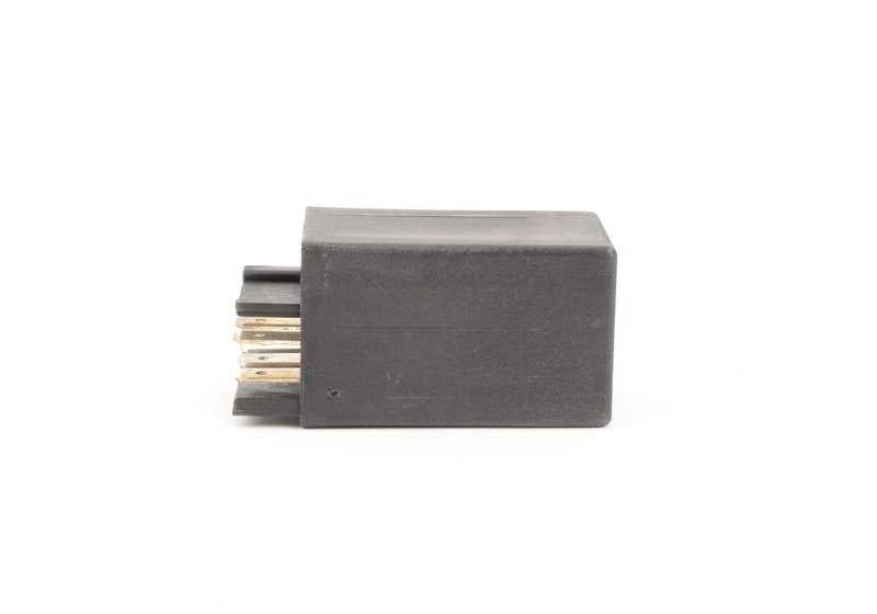 Sensor de temperatura evaporador A/A OEM 64508390158 para BMW E30, E28, E24. Compatible con modelos como 316, 318, 320, 323, 525, 528, 635 y más. Recambio original BMW.