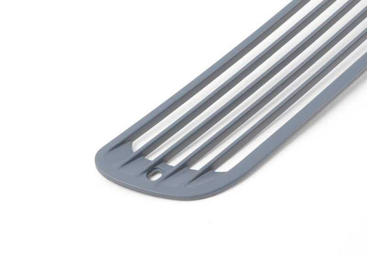 Embellecedor parachoques delantero (imprimado) OEM 51138185824 para BMW Serie 7 E38 (todos los modelos). Original BMW.