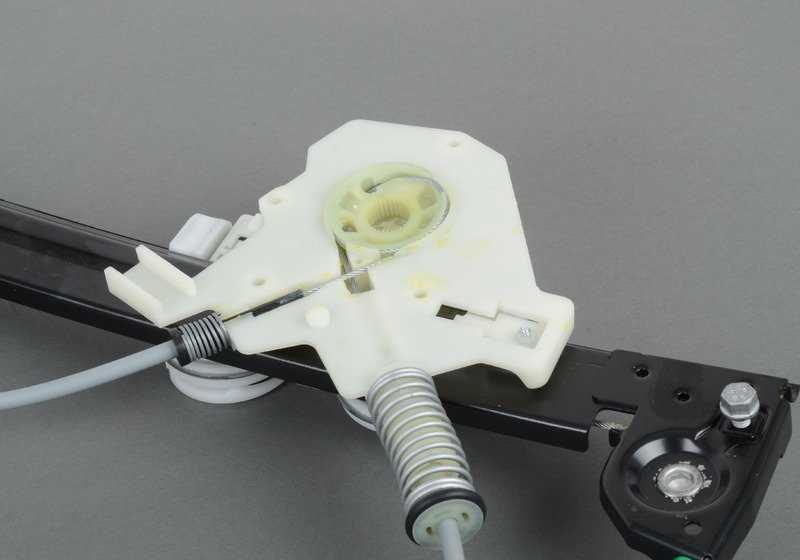 Alzacristales eléctrico derecho OEM 51337039452 para MINI R50, R53, Cabrio R52. Original MINI.