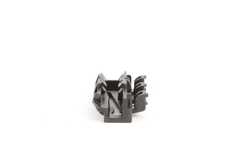 Lower retaining clip OEM 51137238257 for BMW F10, F11 (Compatible models: 5 Series E6x, F10, F11, G30). Original BMW.