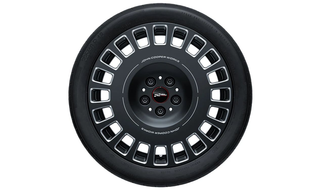 Juego completo de ruedas JCW Rallye Spoke 992 OEM 36115B30824 para MINI Aceman J05 (05/2023 - 03/2025). Original MINI.